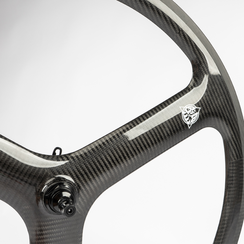 ARDENTLY NEW 700C チューブレス 3スポーク - Quality Cycling Gear のレビューと価格